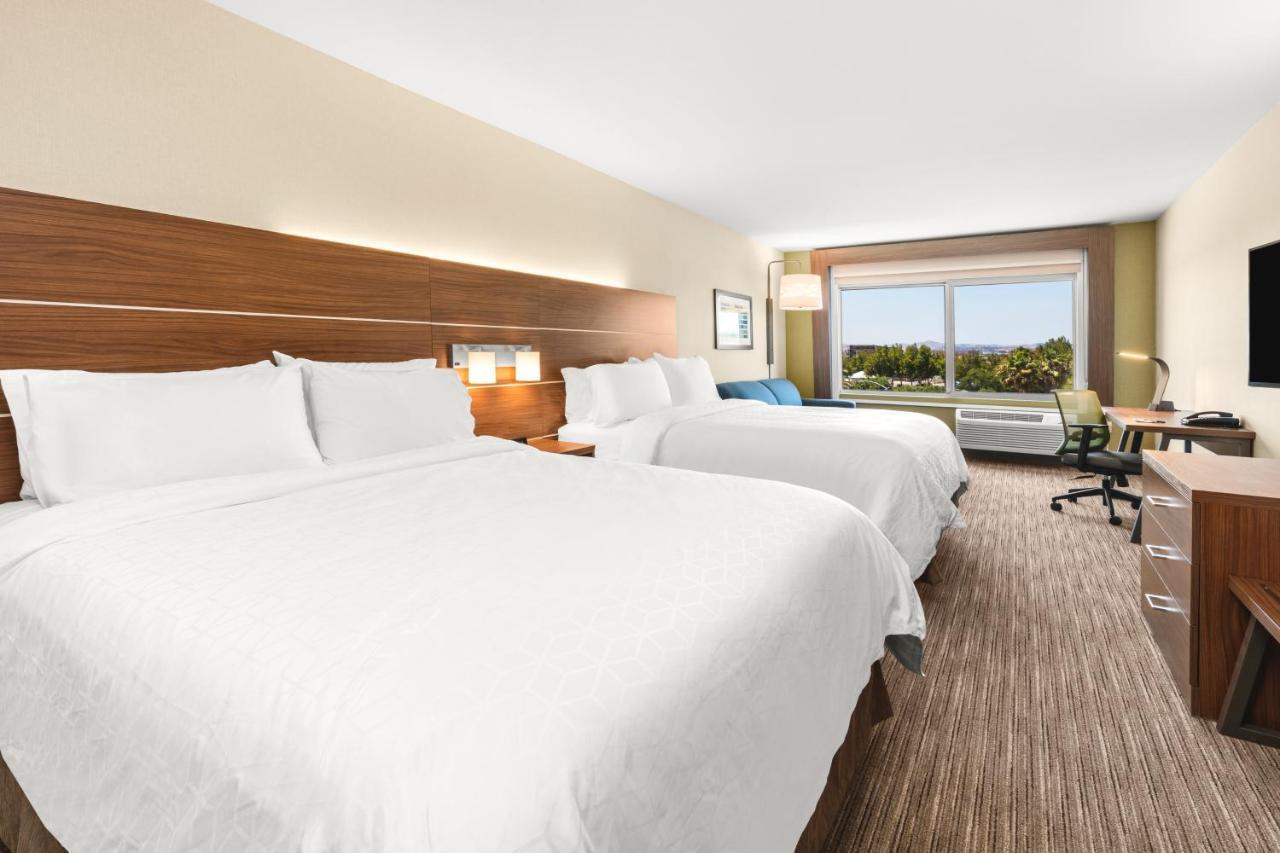 Holiday Inn Express & Suites - Suisun City By Ihg מראה חיצוני תמונה