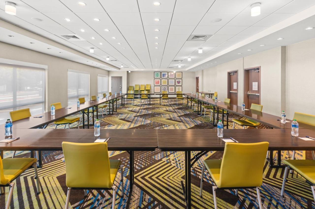 Holiday Inn Express & Suites - Suisun City By Ihg מראה חיצוני תמונה